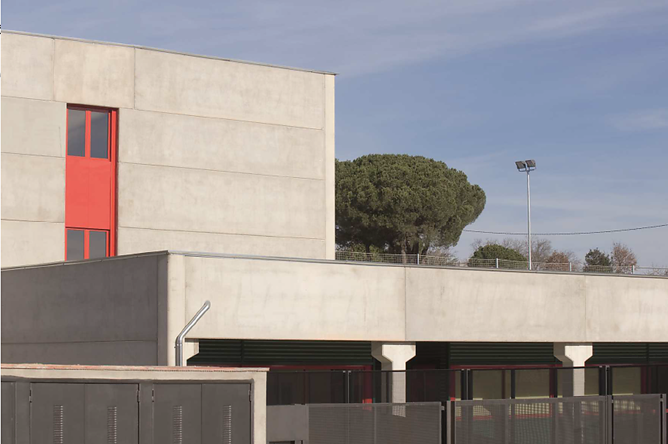 Collège d'éducation infantile et primaire  “LA ROUREDA” TORDERA